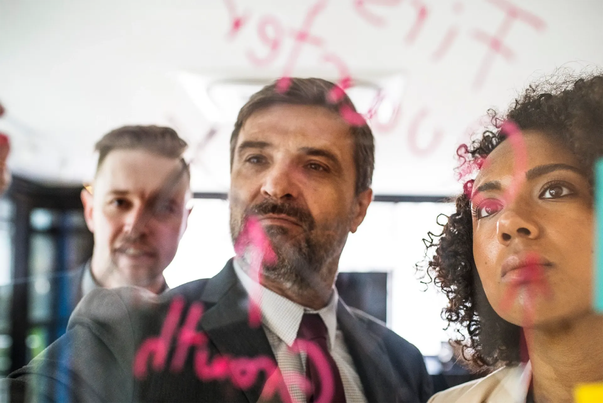 Soft skills online: ¿realmente se pueden enseñar habilidades blandas a distancia?